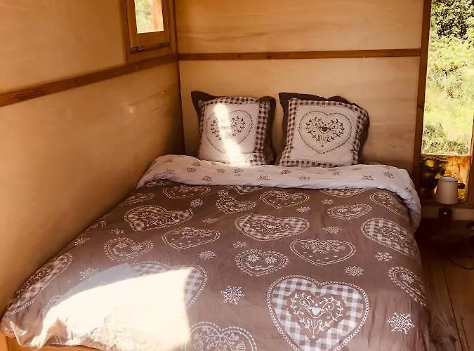 Domaine Des Sens - 20 Couchages Insolites Кемпинг *